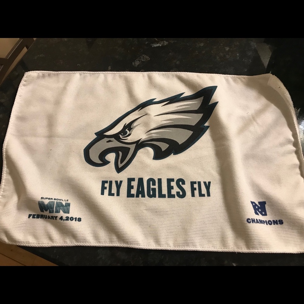 Authentic Eagles Super Bowl 52 towel